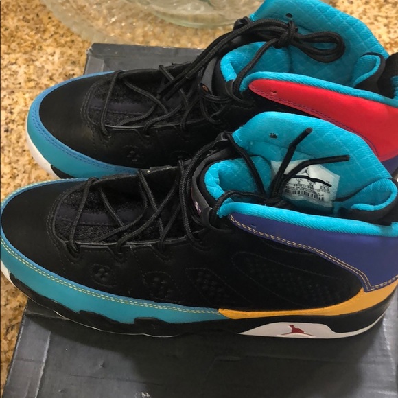 Retro 9 - Picture 5 of 10